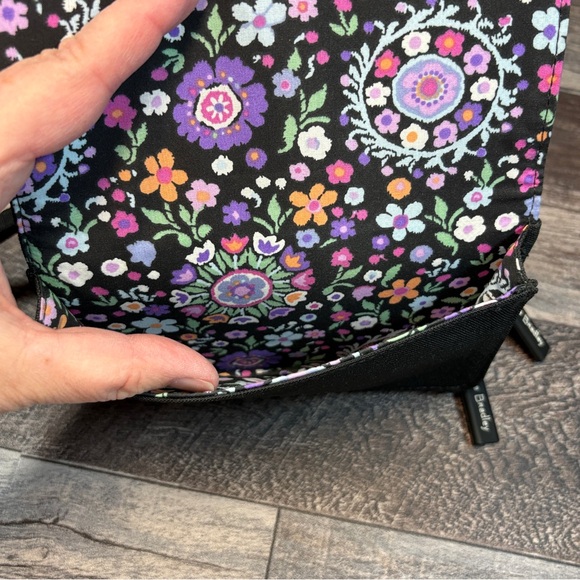 Vera Bradley Elegant Black Wristlet - Picture 6 of 6
